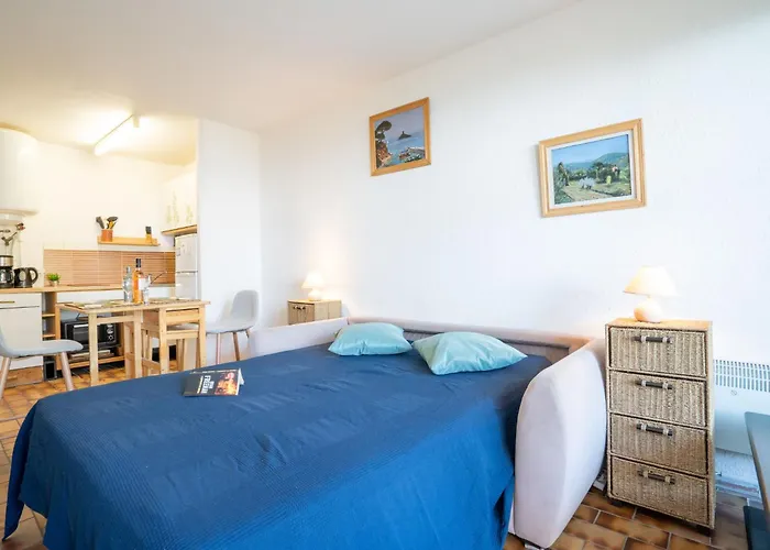 Apartment Les Louvans-3 By Interhome Saint Aygulf